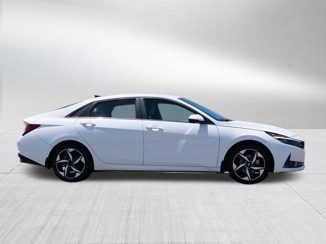 2023 Hyundai Elantra Hybrid